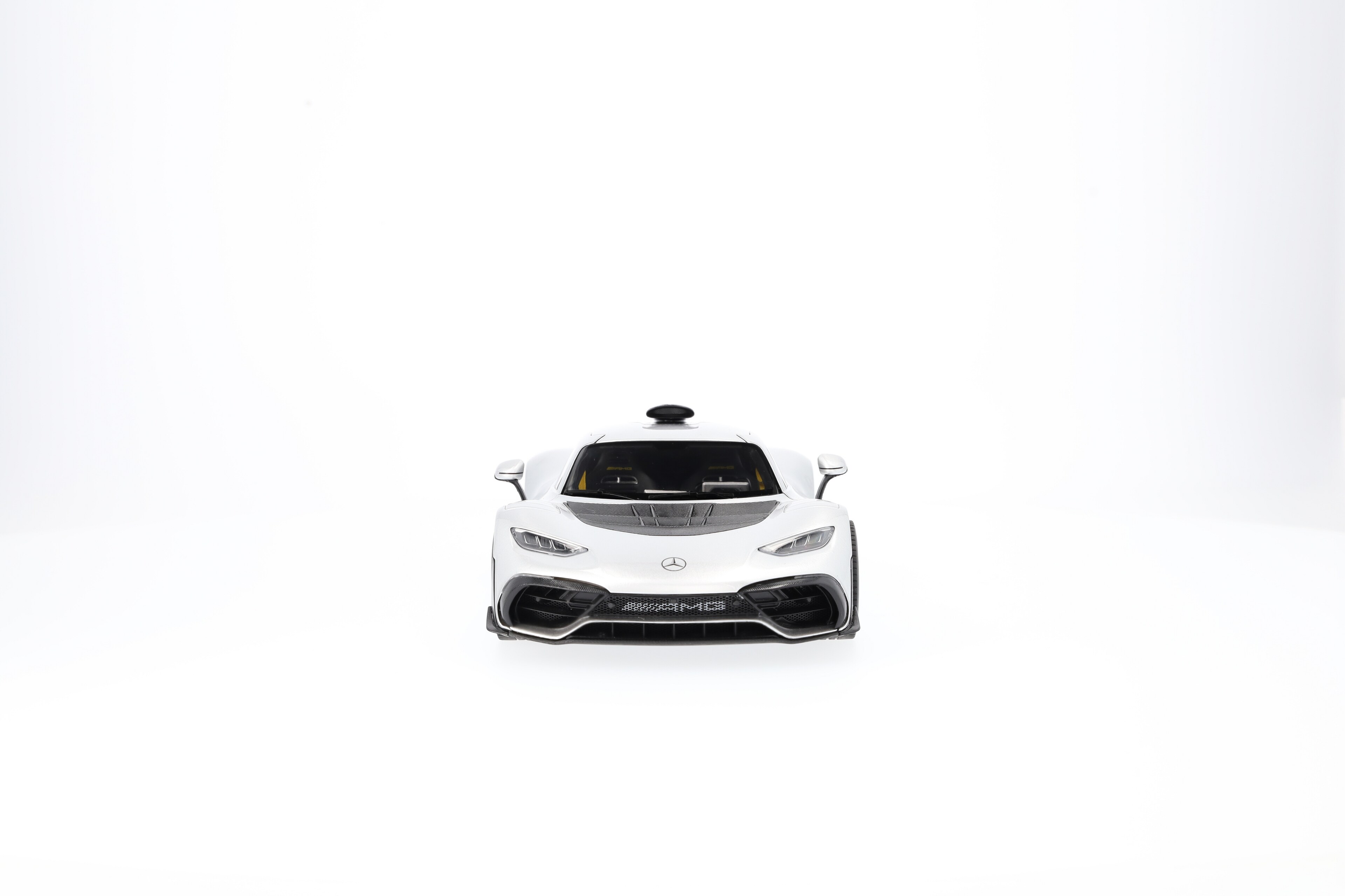 Mercedes-AMG ONE, C298 hightechsilber, NZG, 1:18