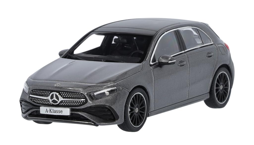 A-Klasse, Kompaktlimousine, AMG Line, W177 mountaingrau, Minimax, 1:43 A-Klasse, Kompaktlimousine, AMG Line, W177 mountaingrau, Minimax, 1:43