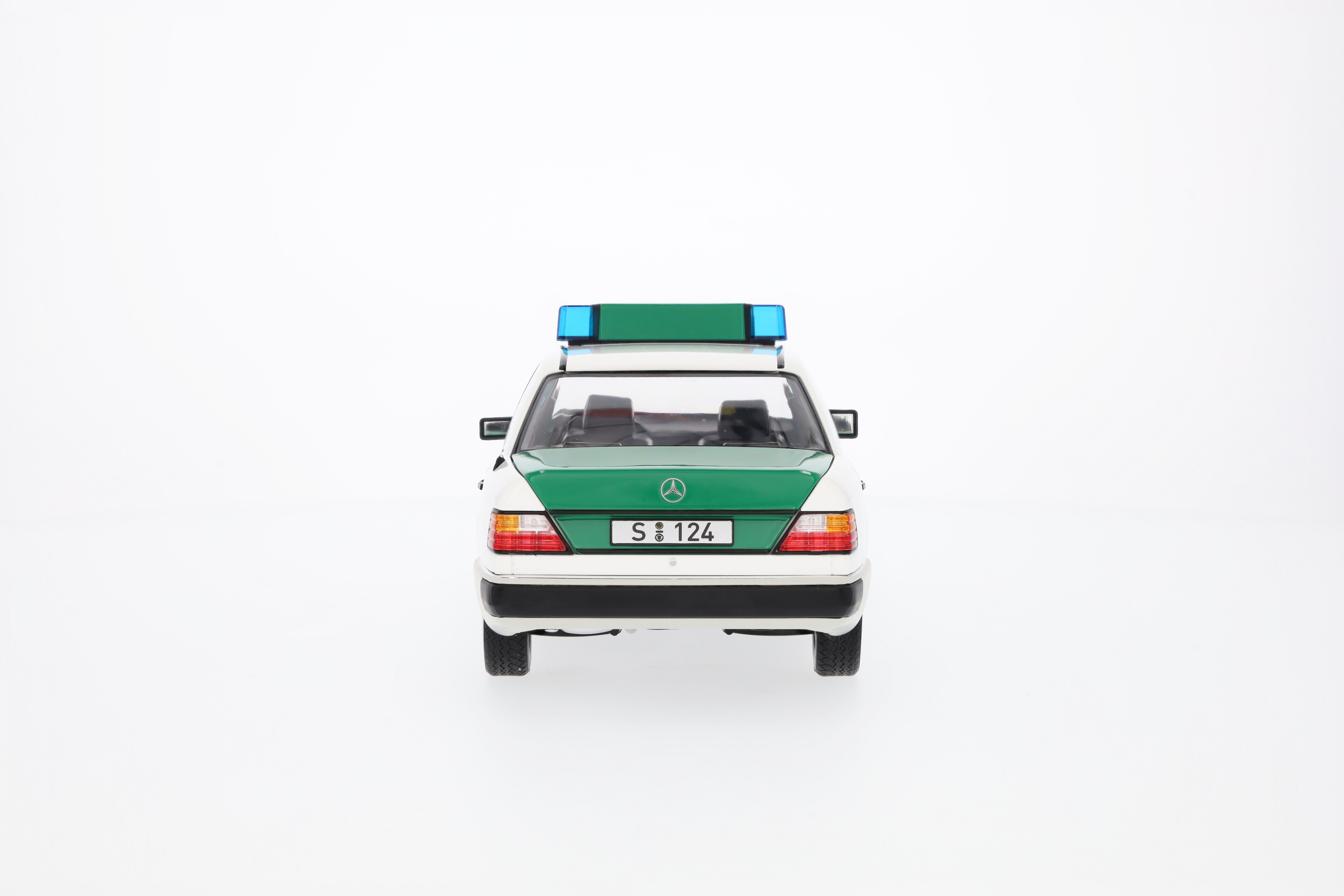 230 E W 124 (1989-1993), Limousine, Polizei, 1:18