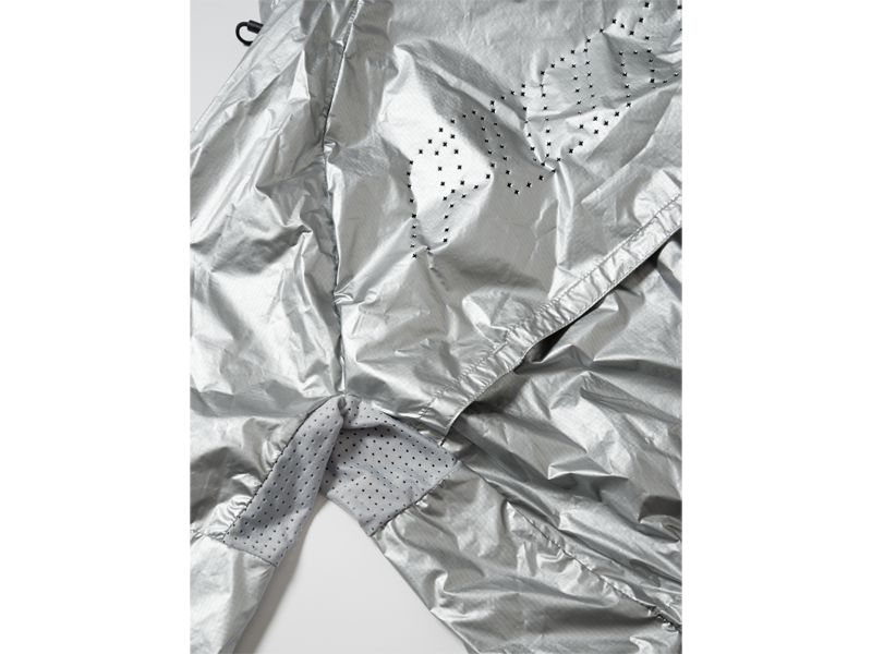 B66958800