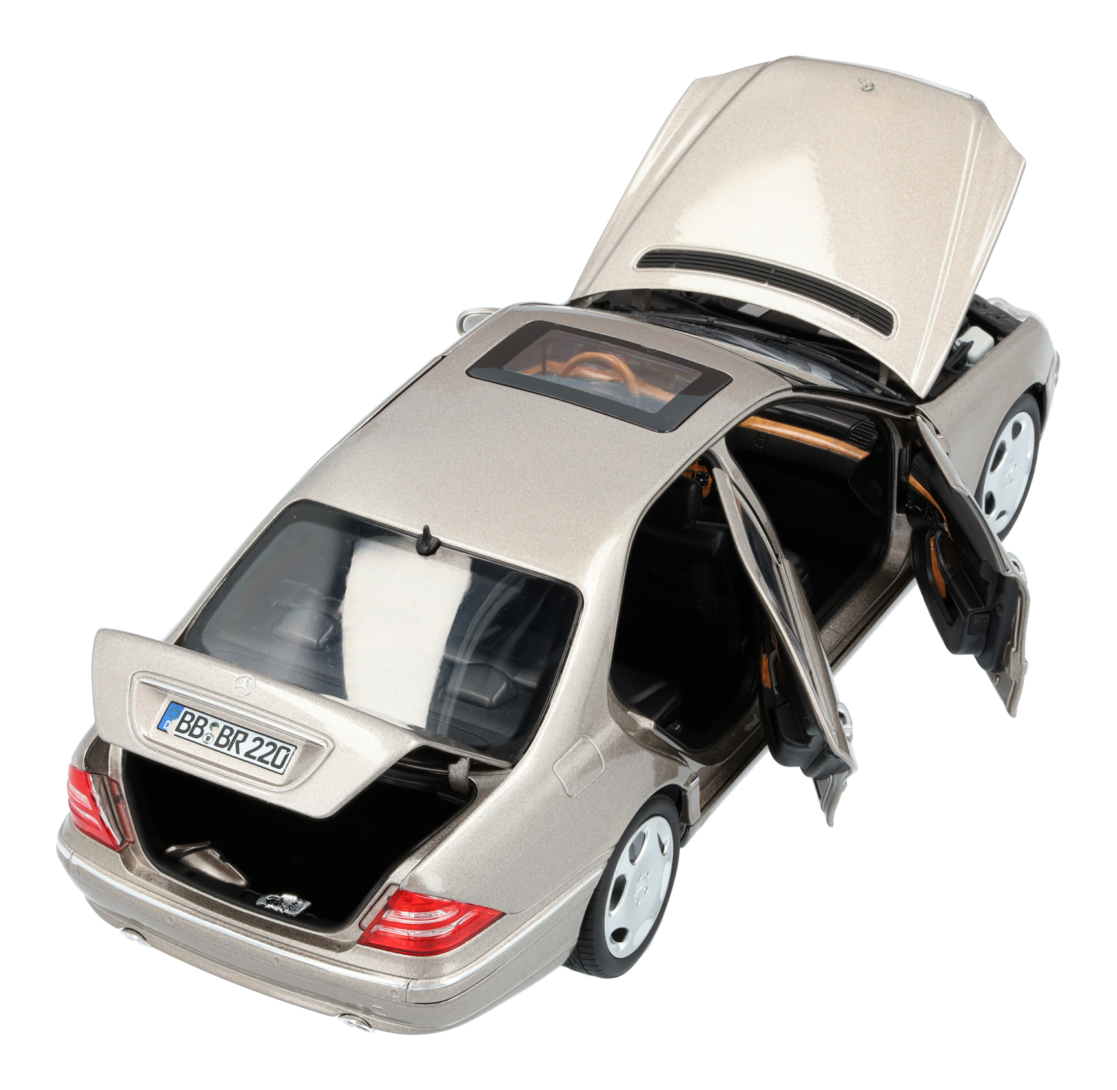S600, V220 1:18