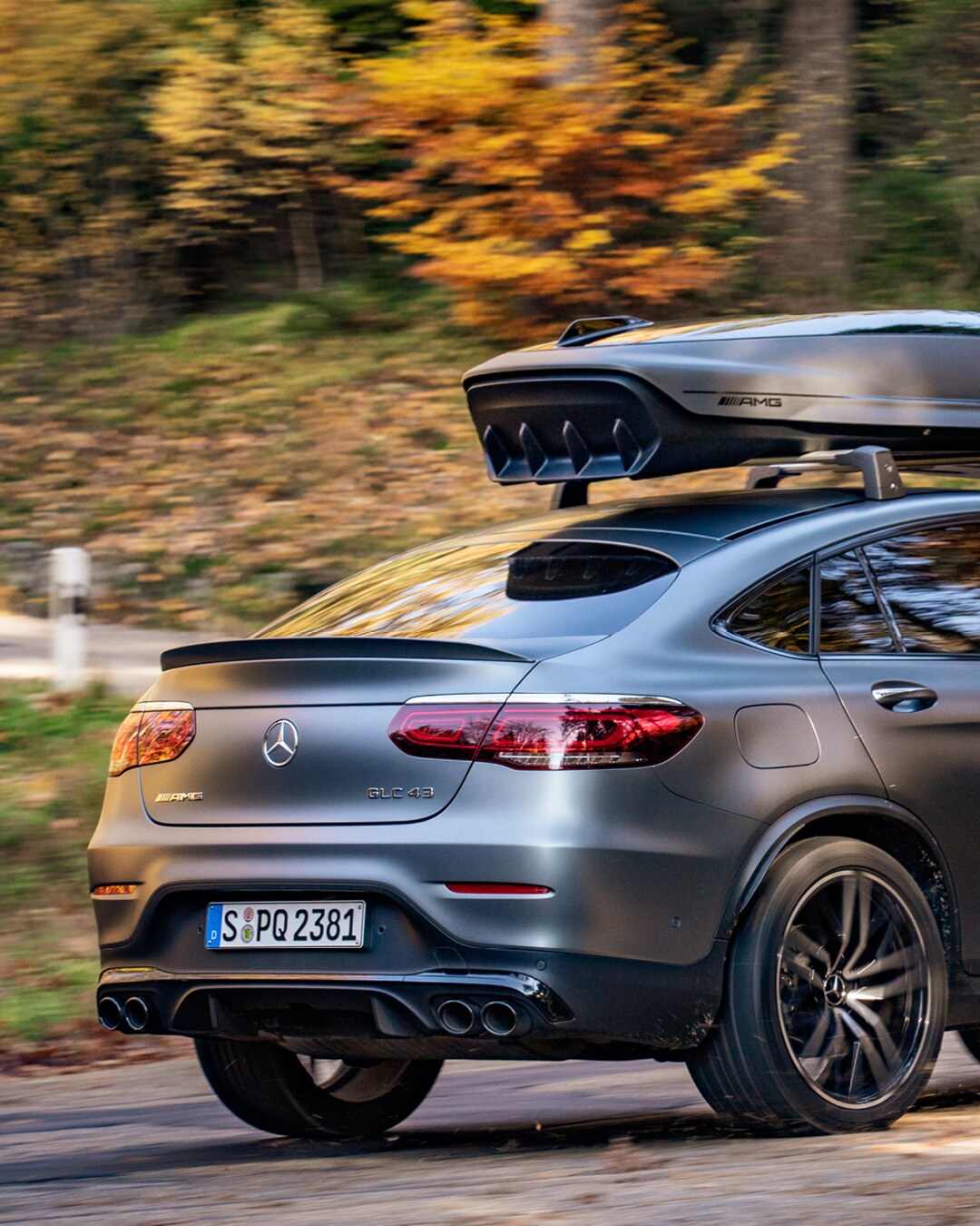 Mercedes-Benz - AMG_Roofbox_5_1/2_social_gallery_4:5 AMG_Roofbox_5_1/2_social_gallery_4:5
